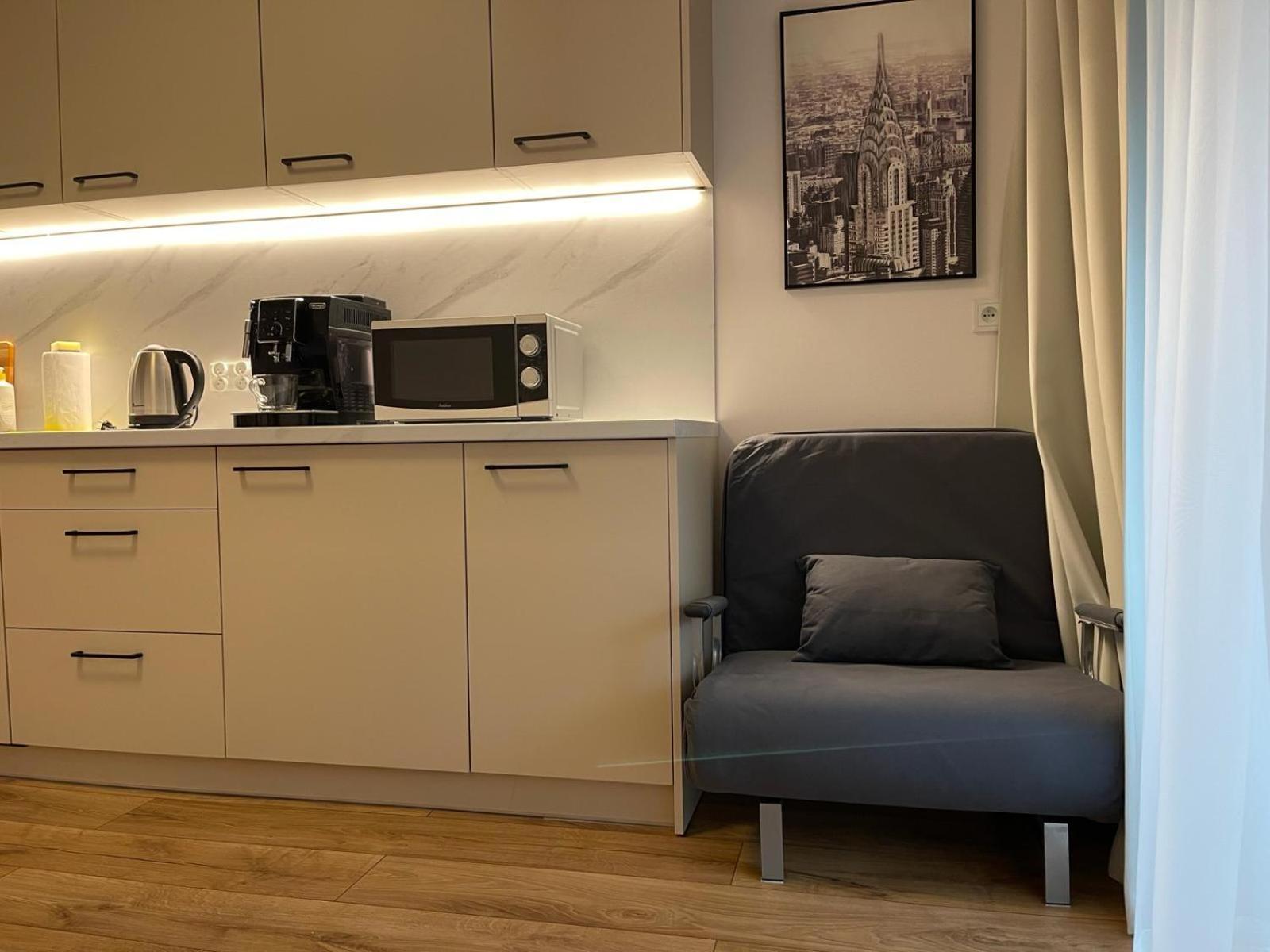 City Sense New Apartments - Main Station And City Center Wrocław Extérieur photo