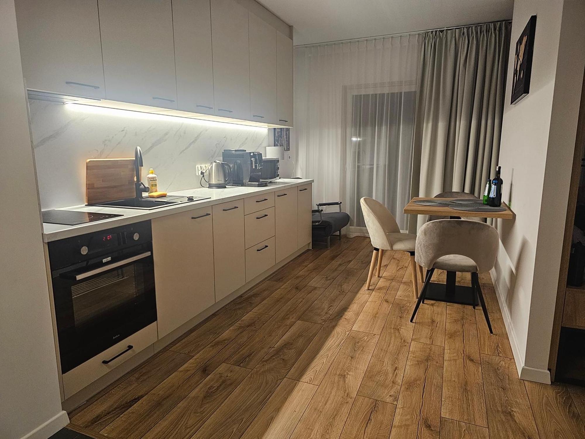 City Sense New Apartments - Main Station And City Center Wrocław Extérieur photo