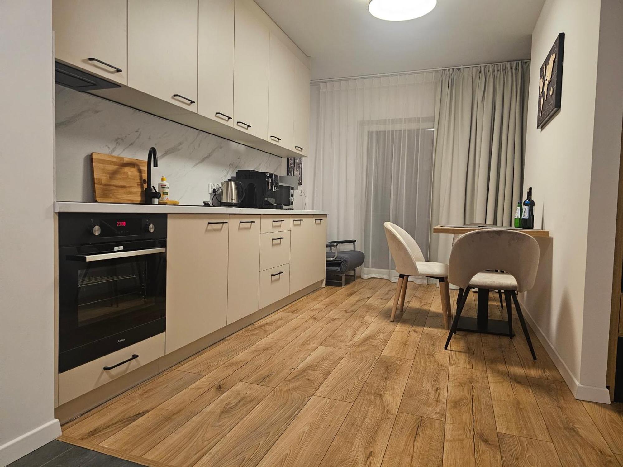 City Sense New Apartments - Main Station And City Center Wrocław Extérieur photo