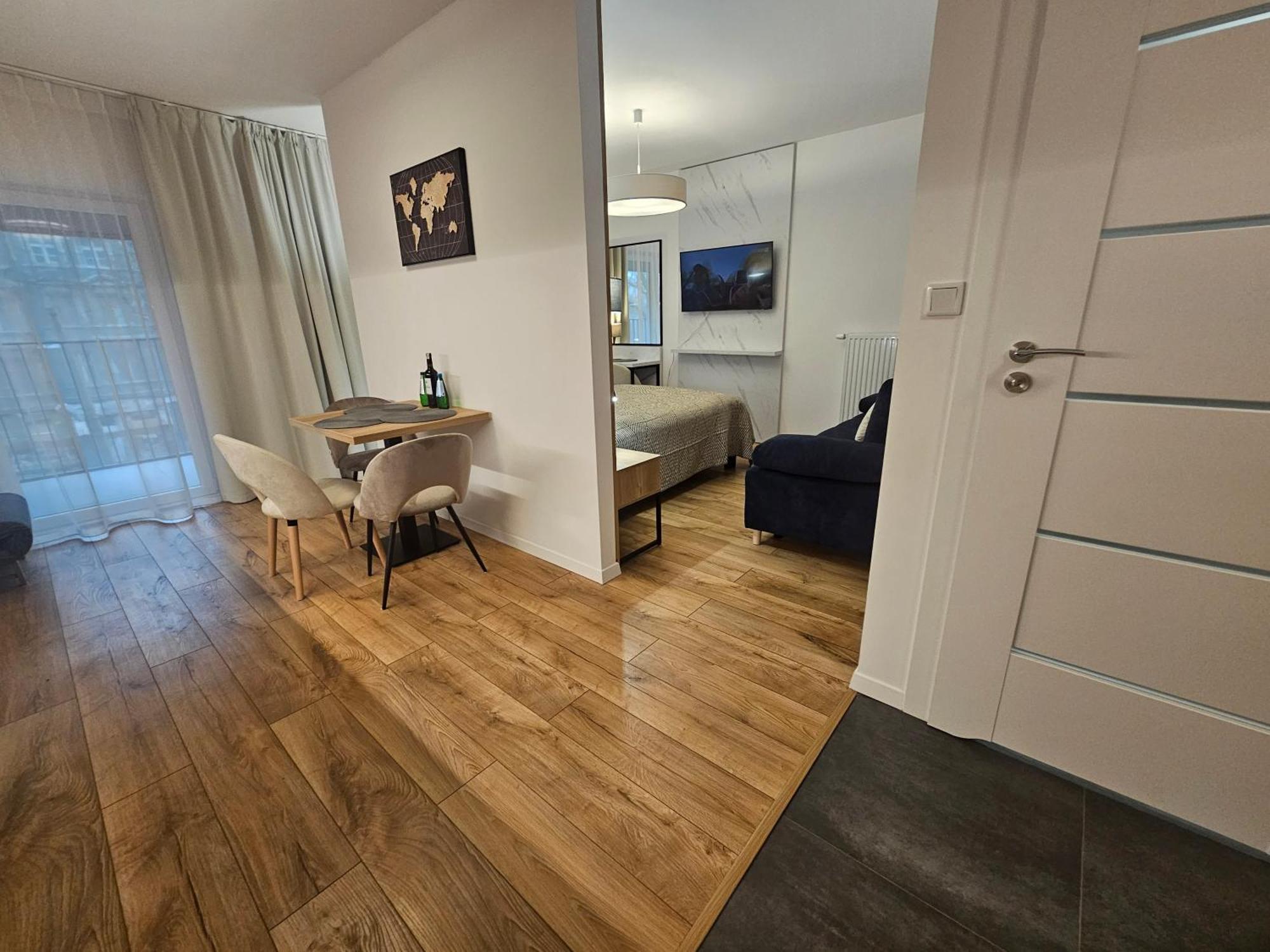 City Sense New Apartments - Main Station And City Center Wrocław Extérieur photo